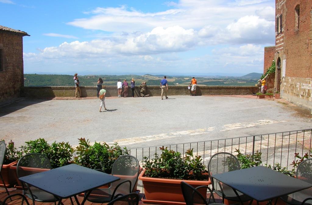 La Locanda Di San Francesco Bed and Breakfast Montepulciano Stazione Esterno foto